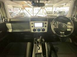 アイポイントが高く見晴らしの良い運転席です！