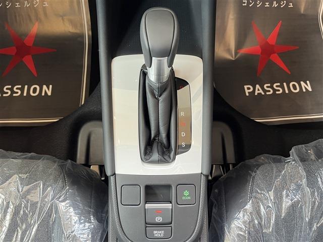 ★キズやへこみもお任せ★　当社のスタートは鈑金工場から、自社鈑金工場で代車も多数保有しており、お困りの際はぜひご相談下さい！！