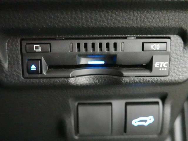 ETCを装備しており、各種割引が利用可能になり、スマートインターチェンジも利用できます。