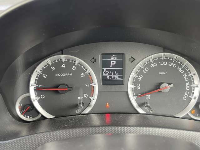 距離；81379kmタイミングベルト交換不要車☆
