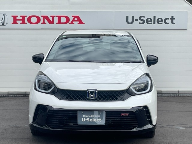 LEDヘッドライトがついていますので、視界の悪い夜道も明るく照らしてくれます。