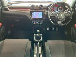 【整備工場完備】ご安心してお乗り頂くため環境を整えております。お車の定期メンテナンスの他、車検やタイヤ交換などもお任せください！