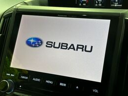 【純正8型ナビ】人気の純正8型ナビを装備しております。ナビの使いやすさはもちろん、オーディオ機能も充実！キャンプや旅行はもちろん、通勤や買い物など普段のドライブも楽しくなるはず♪