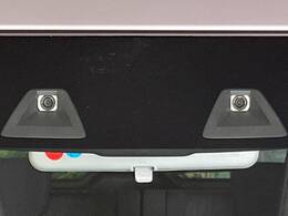 【三菱e-Assist】走行中に前方の車両等を認識し、衝突しそうな時は警報とブレーキで衝突回避と被害軽減をアシスト。より安全にドライブをお楽しみいただけます。
