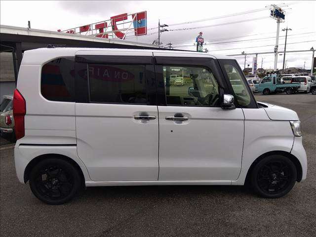 ☆全国納車可能です☆欲しい車が見つかった！！・・けど遠い・・諦めないで下さい！弊社では全国のお客様へ弊社自慢の車輌をお届けしています☆ご相談下さい♪