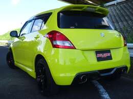 リアガラス5面プライバシーガラスです