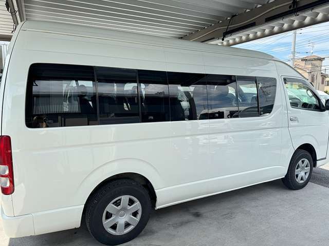 ■クリーニング■車両掲載前には簡易クリーニングを行っております■シートや内張などの細部を含めた全体的なクリーニングも別途承っております■運転席、リアシート、天張りのみの部分施工も可能です■