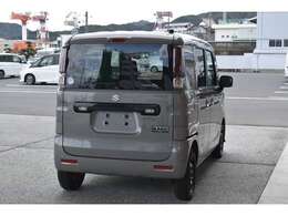 エルジオは大型整備工場を併設してます。納車点検はもちろんアフターもお任せください