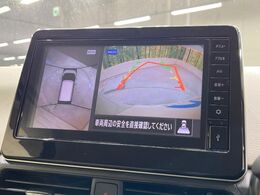 【アラウンドビューモニター】専用のカメラにより、上から見下ろしたような視点で360度クルマの周囲を確認することができます☆死角部分も確認しやすく、狭い場所での切り返しや駐車もスムーズに行えます。