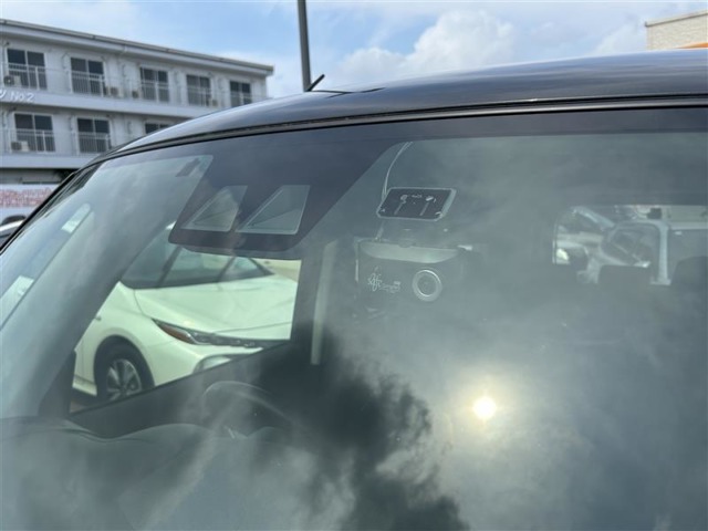 こちらの車両には衝突防止装置やいざという時安心！ドライブレコーダーが付いております♪