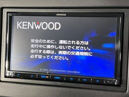 【ナビゲーション】目的地までしっかり案内してくれる使いやすいナビ。Bluetooth接続すればお持ちのスマホやMP3プレイヤーの音楽を再生可能！毎日の運転がさらに楽しくなります！！