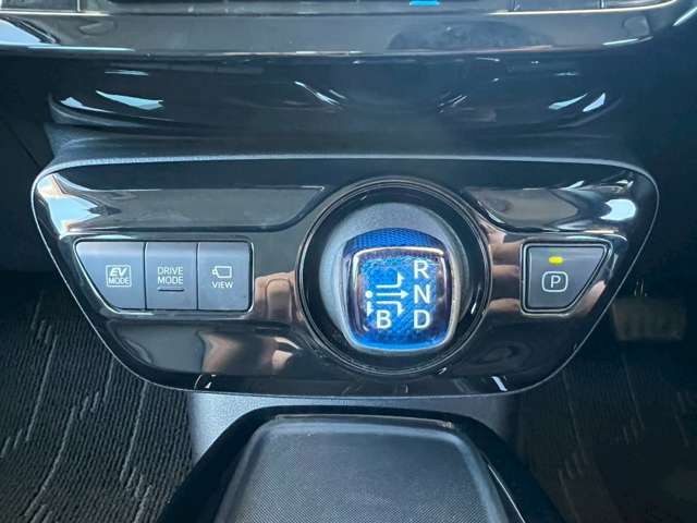 新車/中古車販売/高価買取/各種保険/オートローン/整備/鈑金～車の”終わり”を次の誰かの”始まり”へ～車に関わる全てのシーンをサポートします！