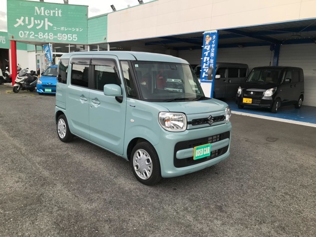 屋根セルフ洗車場を併設しています。お気軽にご利用ください！