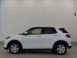 中古車は全く同じというものがなく、1台1台全てコンディションが異なります。同じようなお車でも、整備状況、外内装の状態など様々です。当店では入庫した車輌をコンディションに合わせて徹底的に仕上げています。