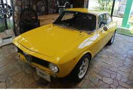 自動車保険も取り扱っております。古い車を安心してお乗り頂ける保険のプランをご提案させて頂きますので何なりとご相談くださいませ。