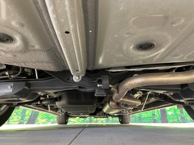 下回りがきれいなうちに、防錆加工の施工がオススメ。降雪地域はもちろん、沿岸部にお住いの方や、趣味でマリン・ウィンタースポーツをされる方にご好評いただいております。