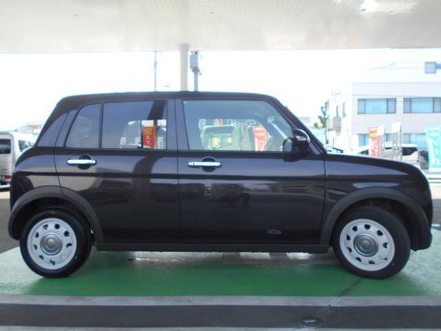 点検整備はお車をご成約後に行います☆その中でオイル交換や消耗した部品のチェック、必要であれば、交換を行います☆納車時にはバッチリ整備したお車を納車します☆（＾＾）