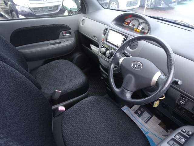 ★ハンドル周り★大事なハンドル周りはこんな状態になっています♪詳細をご覧になりたい方は別のお写真も是非ご覧ください♪