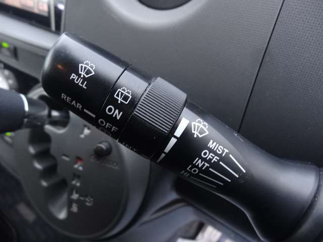 【当社について】お客様に安心してお車をご購入頂けるように努めております。スタッフ一同、お客様のご来店を心よりお待ちしております。