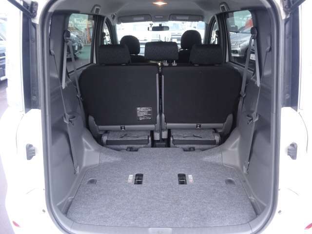 ★フルフラットにできます★お荷物が多いとき・大き目の荷物を運ぶときなど助かります！