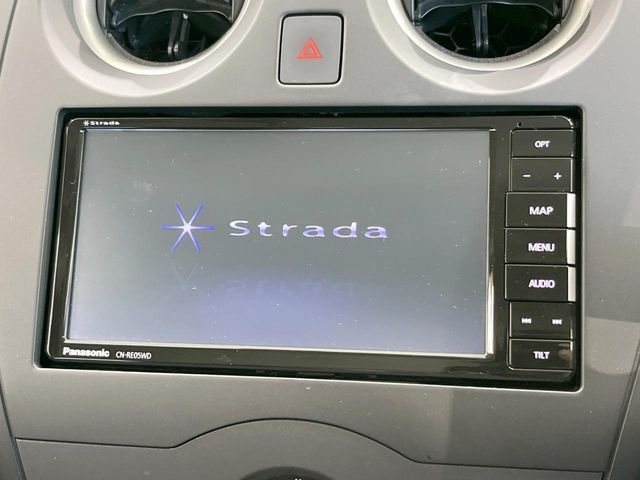 【ナビゲーション】使いやすいナビで目的地までしっかり案内してくれます。各種オーディオ再生機能も充実しており、お車の運転がさらに楽しくなります！！