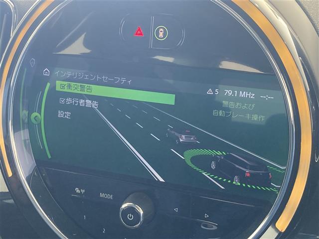 【ドライブレコーダー】映像・音声などの運転中の記録を残します。事故などを起こした起こされた時の証拠になりえますので、もしも時でも安心ですね。