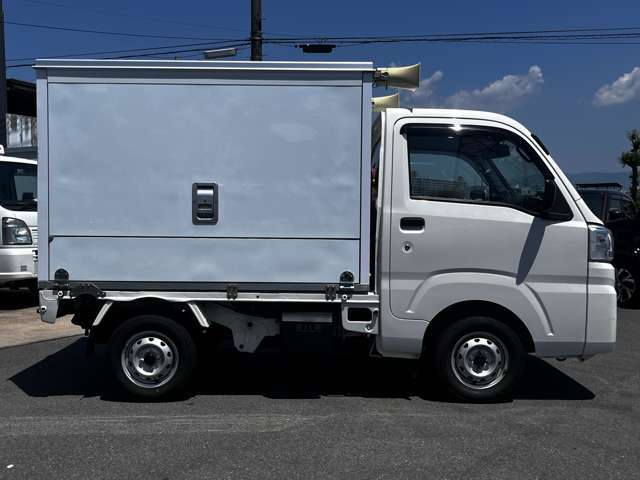 当社HPも是非ご覧下さい！【http：//www.jobcars.jp/】　軽から乗用車・商用バンなど幅広いラインナップを揃えております。当店で見て頂く事も可能ですのでお気軽にお申し付け下さい！！