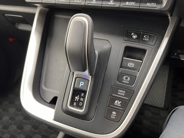 ご好評につき、お得なパック販売を継続中♪全国保証・定期点検・次回車検の基本料金・登録費用・車庫証明・希望ナンバー・ロードサービス等♪大切なおクルマを末永くお乗り頂けます♪（遠隔地を除く）