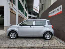 近隣府県にお住まいの方で、ご来店・実車の確認後の販売とさせていただきます。