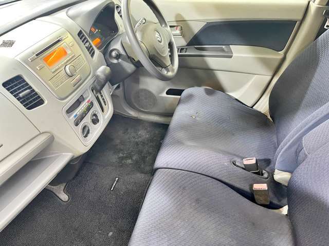 総在庫200台以上！たくさんあるからご希望のお車が見つかります！掲載されていない在庫車も多数ございますので、お気軽にお問合せ下さい！