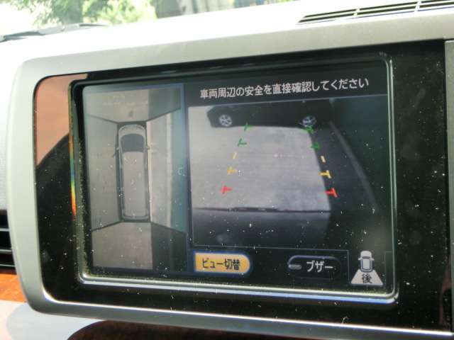 ☆駐車時も安心のバックカメラ付きなので駐車が苦手な方や初心者の方でも楽々駐車出来ますよ☆