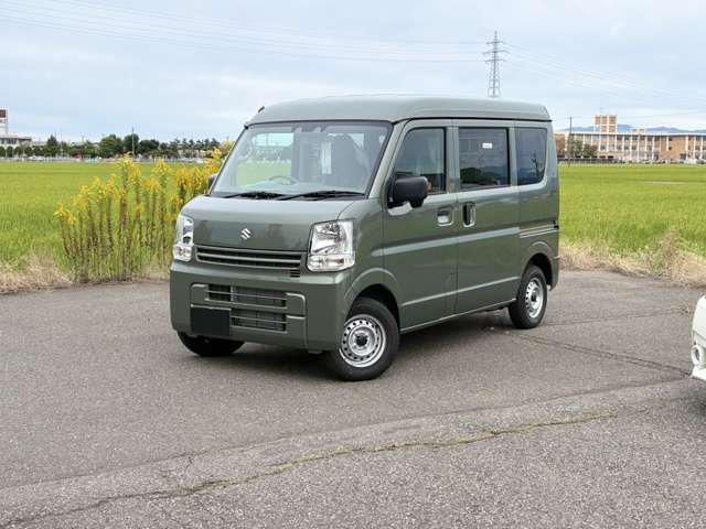 軽自動車～ミニバンまで多彩なラインナップのお客様をお出迎え！ご希望の一台をお探しいたします。