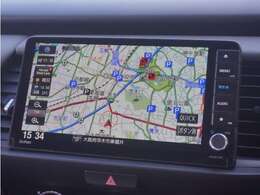 ◆バックカメラ◆リバースにするだけで映ります、後方の安全確認や、狭い駐車場での車庫入れ、雨の日や夜間など視界の悪い時に便利です！安全にバックする為には欠かせない装備です。