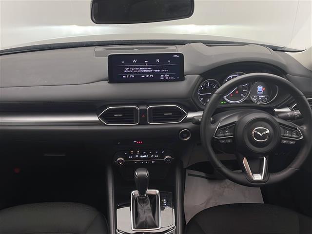 ガリバー宮崎港店は『JR宮崎駅』より約4km車で9分、ひむか神話街道『フェリー乗り場』交差点より南へ800m！販売経験豊富なスタッフがお客様のおクルマ選びをお手伝いいたしますのでご来店お待ちしております！