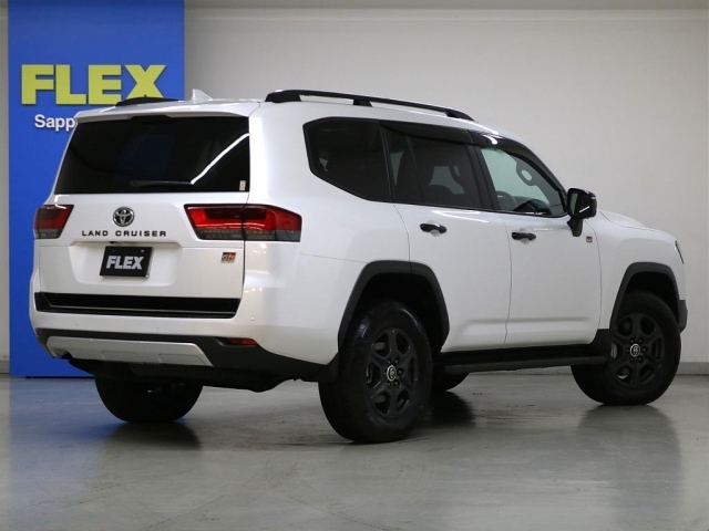 ワンオーナー☆低走行☆GR専用装備多数☆本州仕入れ☆