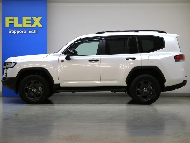 T-CONNECTナビゲーション☆JBLサウンドシステム☆パノラミックビューモニター☆ムーンルーフ☆パワーバックドア☆トヨタセーフティセンス☆