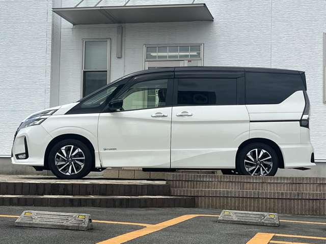 アフターメンテナンスも全国展開のカーチス筑紫野ならではのネットワークを確保。納車後も安心の中古車販売店といえばカーチスです。