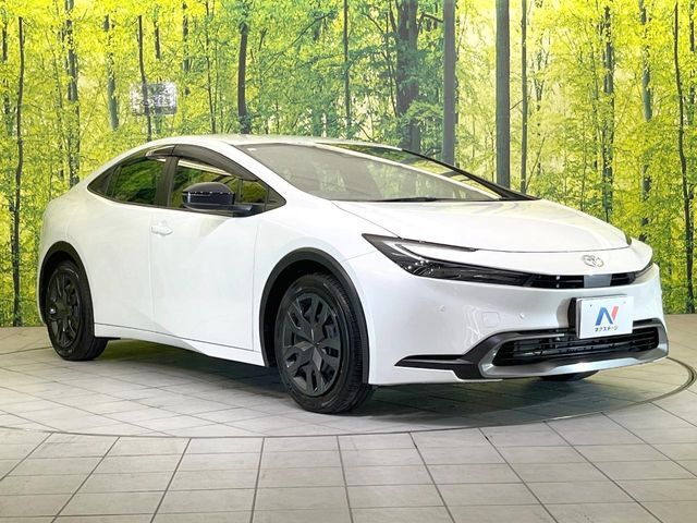 大好評のボディコーティング「弾スプラッシュコート」もご納車までに施工可能。通常のガラスコートと異なる、耐久年数6年の無機質ガラスコーティングが、ボディをキレイな状態に保ってくれます。