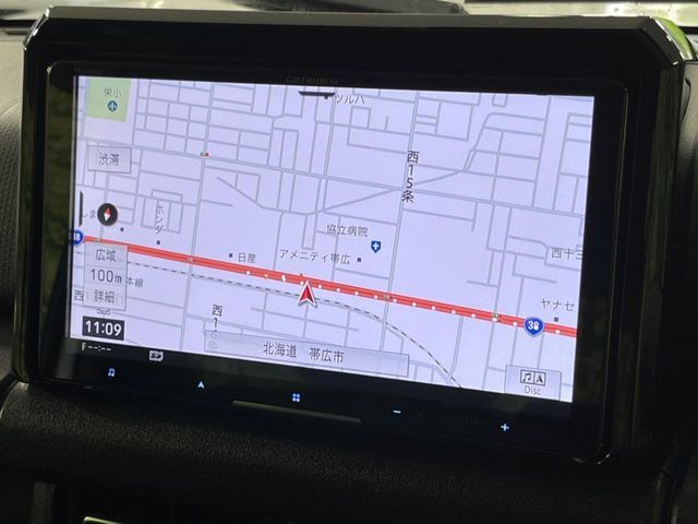 【ナビゲーション】使いやすいナビで目的地までしっかり案内してくれます。各種オーディオ再生機能も充実しており、お車の運転がさらに楽しくなります！！
