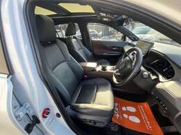 オンライン（ZoomやGoogleMeet）にてお車のご案内も可能です！”エンジンをかけてほしい！”や”車両状態の詳細を知りたい”など何でもお申し付けください！