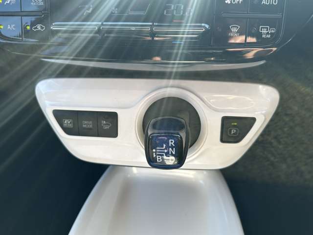 お車の事で気になる事があれば「無料電話0078-6003-728929」までお気軽にご連絡下さい！