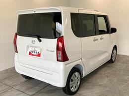 お客様にぴったりなおクルマをお選びいただけますように様々な展示車をご用意致しております！ダイハツの軽自動車だけではなく、他メーカー車やコンパクトカー・ミニバンなども数多く取り揃えております！