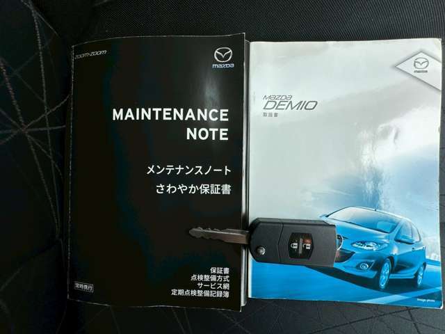 弊社ではインターネットでの遠方販売に自信があります。店頭でのご納車であれば、お車を持ち込まずに名義変更等のお手続きが出来ますので、ご近所の販売会社で購入する場合と変わらぬ諸経費にてご購入可能です♪