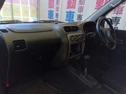 各メーカーの軽自動車をじっくり比較できるのも当店のポイントです！