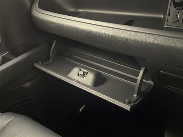 ☆整備工場・鈑金工場併設店舗☆ 車検・12検・オイル交換・板金など・・おクルマ購入後のアフターサポートも当店にお任せください！！