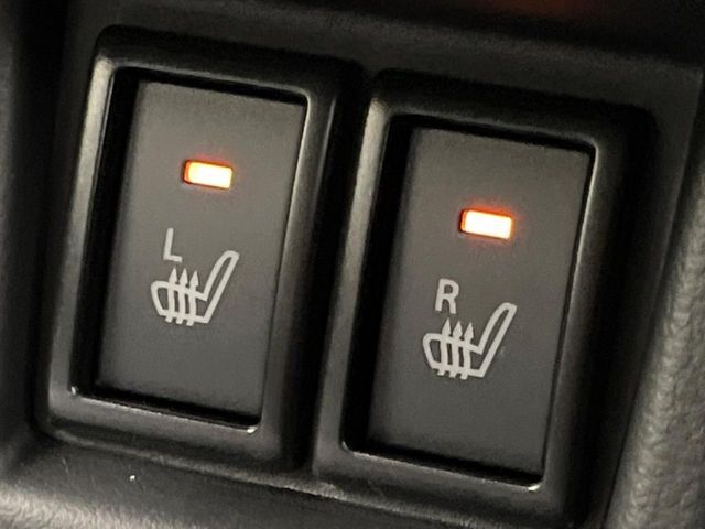 【シートヒーター】寒い日に重宝するシートヒーター！エアコンより早く温まってくれるので寒がりの人も安心ですね♪エアコンの温風は乾燥するから苦手、という方にもをおすすめです。