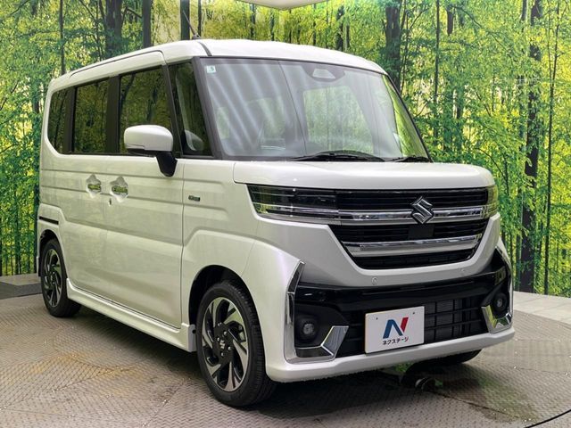 大好評のボディコーティング「弾スプラッシュコート」もご納車までに施工可能。通常のガラスコートと異なる、耐久年数6年の無機質ガラスコーティングが、ボディをキレイな状態に保ってくれます。
