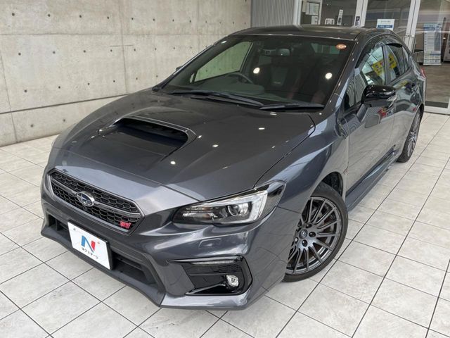 大好評のボディコーティング「弾スプラッシュコート」もご納車までに施工可能。通常のガラスコートと異なる、耐久年数6年の無機質ガラスコーティングが、ボディをキレイな状態に保ってくれます。