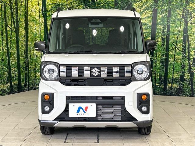 弊社では、全車『修復歴なし』のお車のみ取り扱っております。専任バイヤーによる厳選した仕入れの後、入庫後の車両チェックを行い、ネクステージが認定した高品質な中古車をご提供しております。