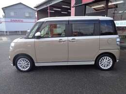 お車を見られる際には是非エンジンルームもチェックしてみてください！その仕上がりに驚かれるはずです！！